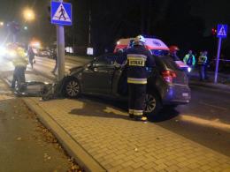 Wypadek na skrzyżowaniu, kierowca wjechał na czerwonym świetle