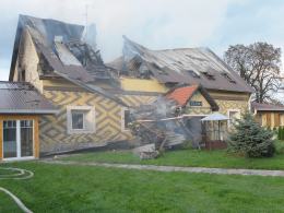 Pożar schroniska dla bezdomnych "Stajenka" pod Strzelcami Opolskimi