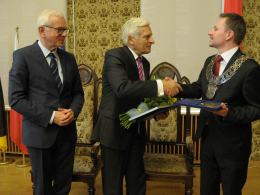 Hans-Gert Pöttering i Jerzy Buzek Honorowymi Obywatelami Opola