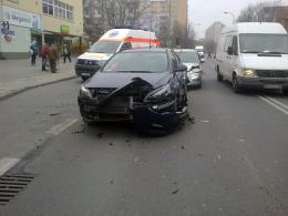 Karambol na Chabrach, jedna osoba ranna