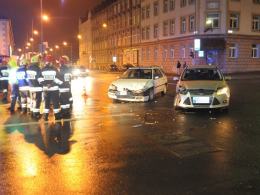 Wypadek na skrzyżowaniu. 31-latek zignorował czerwone światło.
