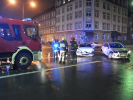 Wypadek na skrzyżowaniu. 31-latek zignorował czerwone światło.