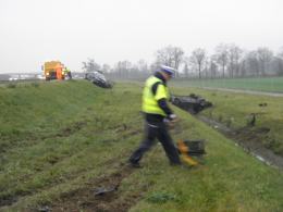 Dwa auta dachowały na autostradzie A4