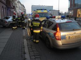 29-latek dachował skodą w centrum Opola