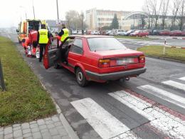 87-letni kierowca potrącił kobietę na przejściu dla pieszych