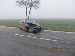 12 osób rannych po zderzeniu busa z samochodem osobowym