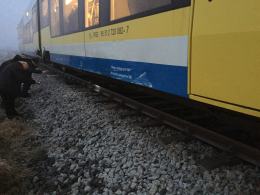 Zderzenie we mgle. Kierowca wjechał w szynobus.