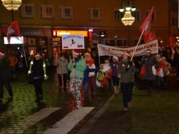 Tłumy na pierwszym Marszu Mikołajów