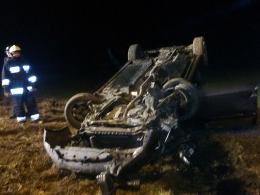 Złodzieje dachowali uciekając przed policją