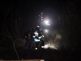 Strażacy szukają wędkarza, który wpadł do Odry
