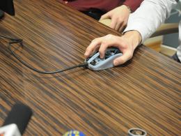 Cały komputer w myszce. Wynalazcy pokazali prototyp Mouse-Boxa.