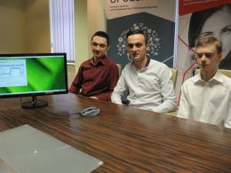 Cały komputer w myszce. Wynalazcy pokazali prototyp Mouse-Boxa.