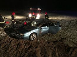 18-letni kierowca dachował w Starych Kolniach