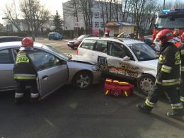 Wypadek na Chabrach. Dwie kobiety ranne.