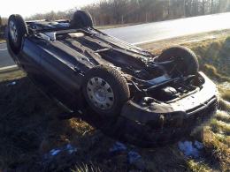 Volkswagen dachował w Winowie