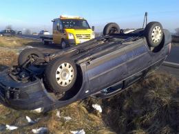 Volkswagen dachował w Winowie