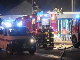 60 strażaków gasiło pożar zakładu stolarskiego