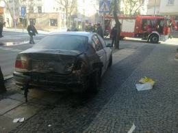 W centrum Opola zapalił się samochód