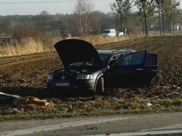 Wypadek podczas wyprzedzania na trasie Opole - Nysa