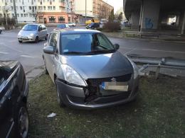 Suzuki i BMW zderzyły się na rondzie