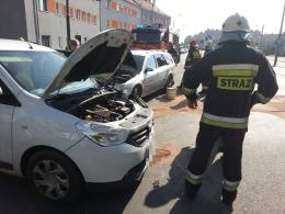 Wypadek na skrzyżowaniu, dzieci trafiły do szpitala