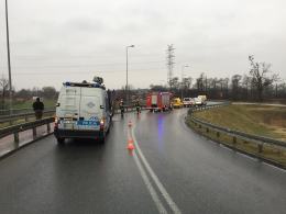 Pogorszyła się pogoda, kierowcy są mniej uważni