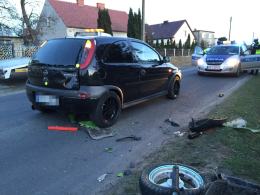 Pijany 24-latek bez uprawnień wjechał w samochód