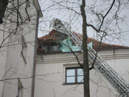 Wiatr uszkodził dach zamku w Brzegu. Eksponaty są bezpieczne.