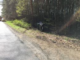 Volkswagen golf dachował pod Opolem