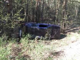 Volkswagen golf dachował pod Opolem