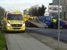 BMW i seat zderzyły się na ul. Budowlanych
