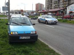 Kierowca fiata spowodował zderzenie z motorowerem