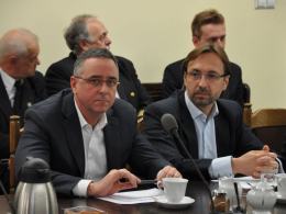 Inwestor przedstawił swoje plany na nadzwyczajnej sesji rady miasta.