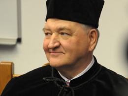 Profesor Ryszard Knosala doktorem honoris causa PO