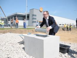 Wmurowano kamień węgielny pod centrum badawczo-rozwojowe ifm ecolink