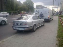 Kierowca po ataku padaczki spowodował kolizję 3 aut