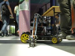 Miłośnicy robotów z całej Polski przyjechali do Opola