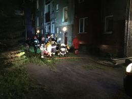 Dwie osoby ranne po pożarze mieszkania na ul. Kolejowej