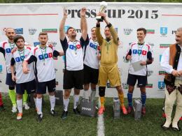Puchar Press Cup 2015 wywalczyła reprezentacja Telewizji TVS.