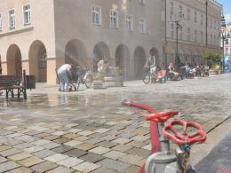 Kurtyny wodne pomogą przetrwać upalne dni