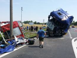 Groźny wypadek wozu strażackiego w Kluczborku
