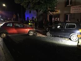 Czołowe zderzenie w Czarnowąsach, dwie osoby ranne