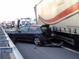 Mieszkańcy Nysy zginęli w karambolu na A4. Będzie żałoba.