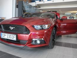 Pierwszy Mustang w Polsce wyjechał z opolskiego salonu Forda