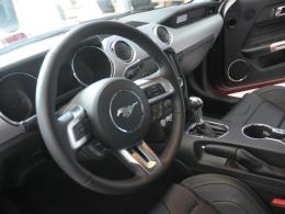 Pierwszy Mustang w Polsce wyjechał z opolskiego salonu Forda