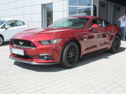 Pierwszy Mustang w Polsce wyjechał z opolskiego salonu Forda