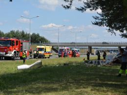 Kamper dachował na autostradzie A4