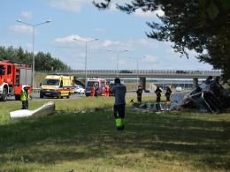Kamper dachował na autostradzie A4
