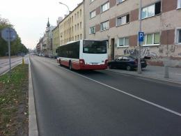 Zderzenie rowerzysty z autobusem MZK w centrum Opola