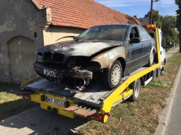 BMW zapaliło się na ul. Domańskiego